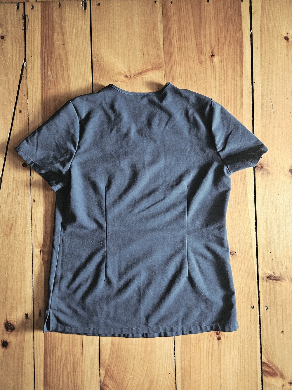 Figs Scrub Top - Picture 2 of 3